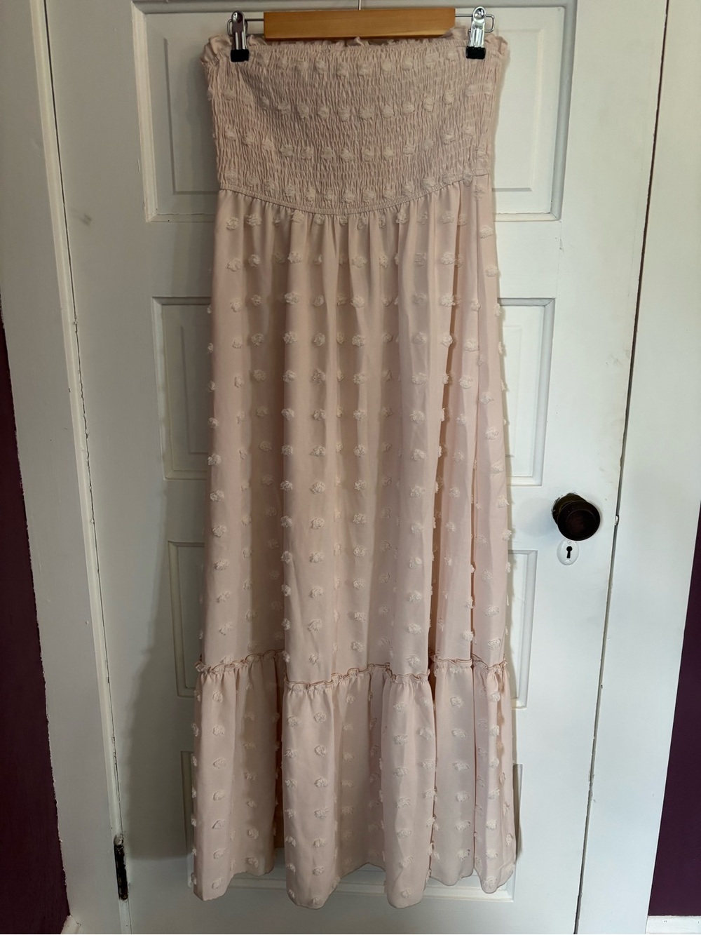 SHEIN maxi dress, medium. Peach/tan color. Stretchy ruching at the top. NWOT